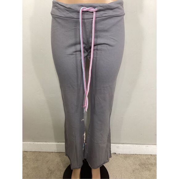 New. Lauren Moshi girl walking a dog sweatpants. Large. Retails $178 - Picture 2 of 9